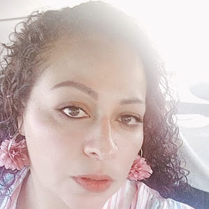 Meet your Posher, Diana patricia